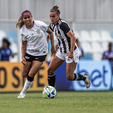 Corinthians Vence O Atl Tico Mg E Reassume Lideran A Do Brasileir O