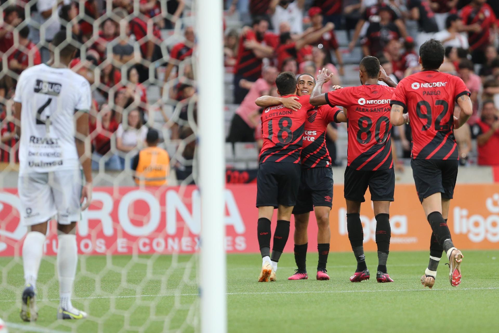 Gol contra define empate do Maringá com a Lemense na Copinha - Banda B