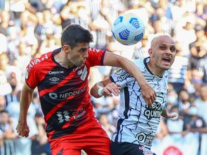 Fábio chega a 95 de aproveitamento em pênaltis pelo Corinthians