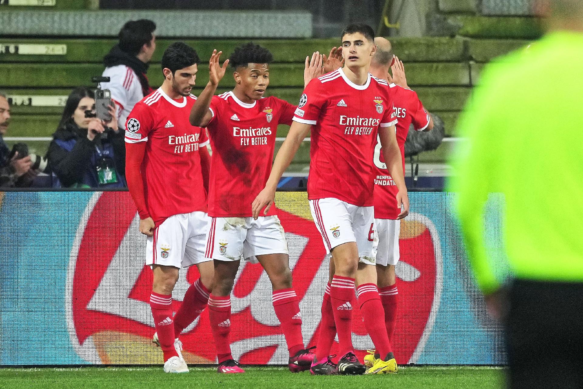 Benfica tenta confirmar quartos de final da Liga dos Campeões na receção ao Club  Brugge - Renascença