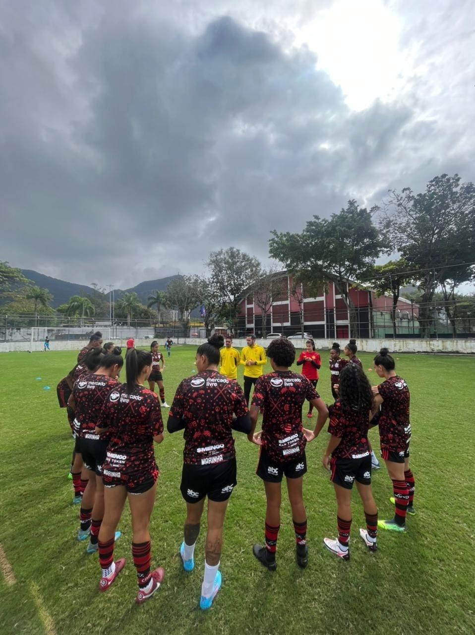 Flamengo Imperatrizes: time rubro-negro lança novo time feminino