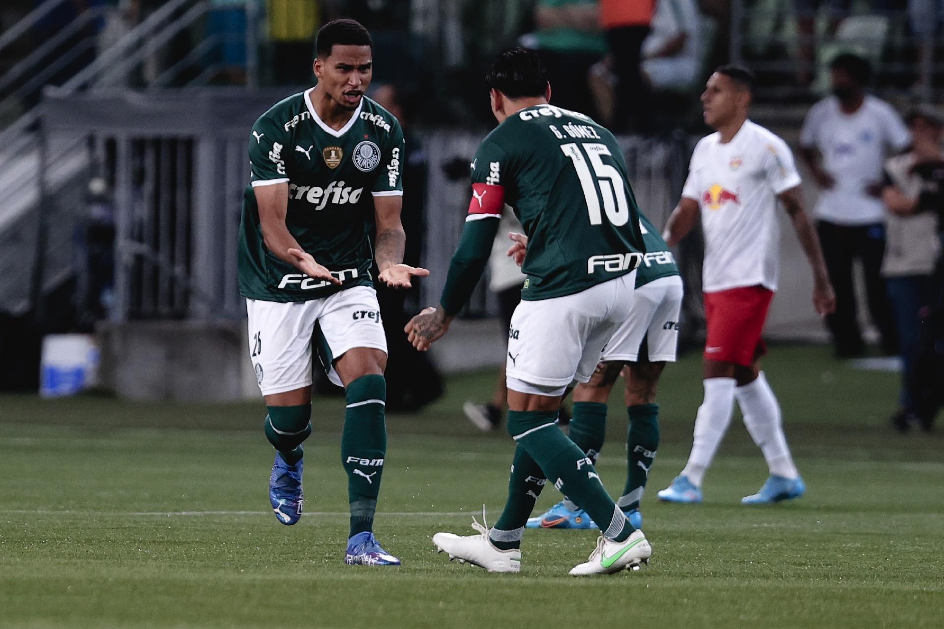 Defesa que ninguém passa: Palmeiras chega a 8 jogos de baliza a zero