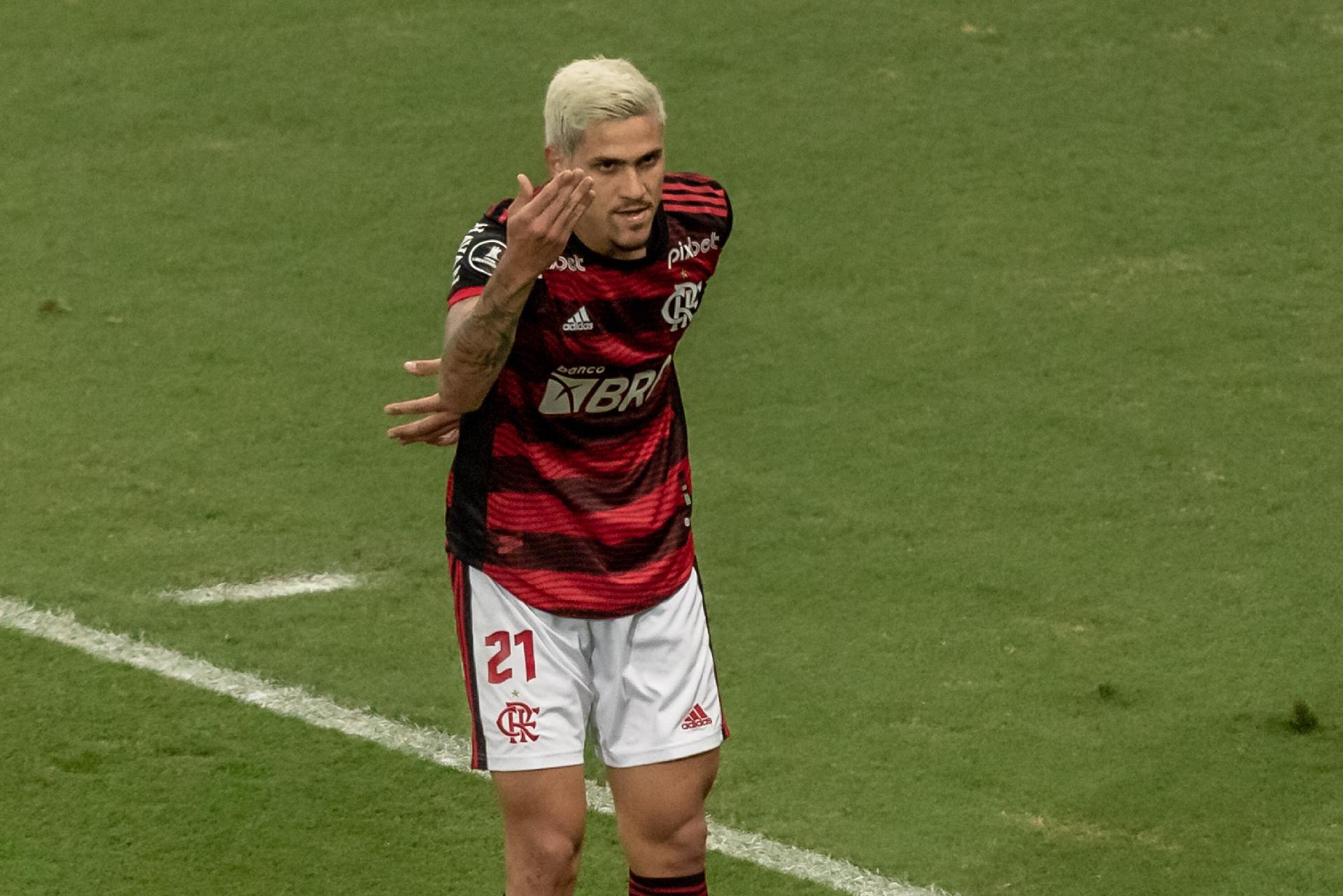 Camisa Flamengo Rubro Negra Jogo número 21 Pedro tamanho M