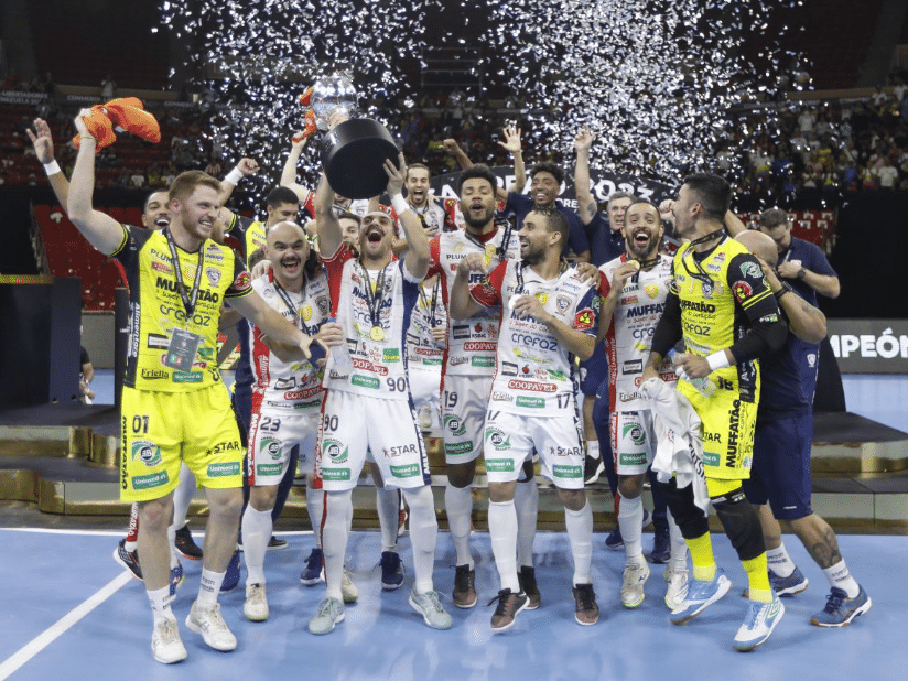 Atlântico vira nos últimos segundos e é campeão da Liga Nacional de Futsal