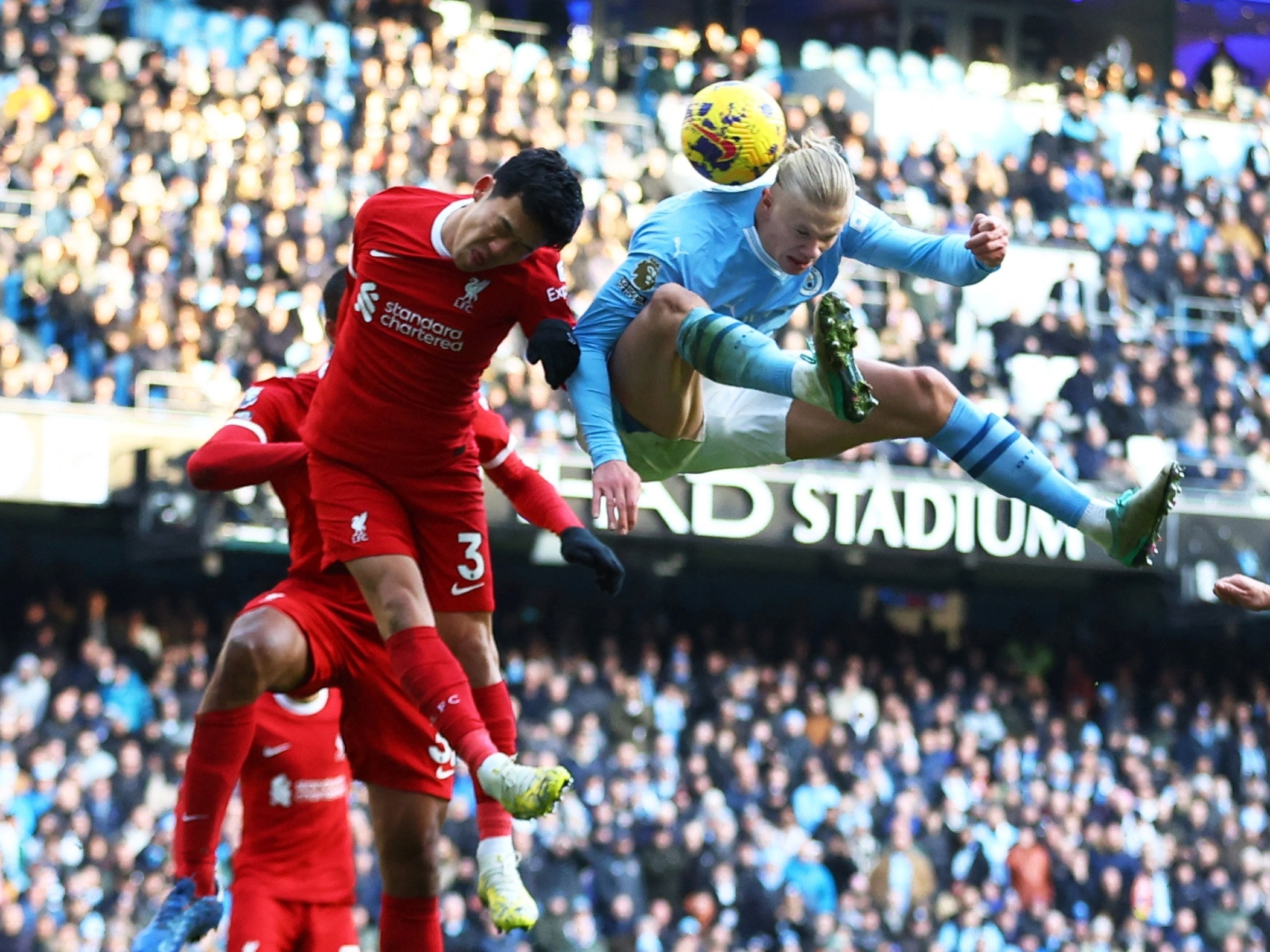 Liverpool arranca empate com City em clássico pela liderança