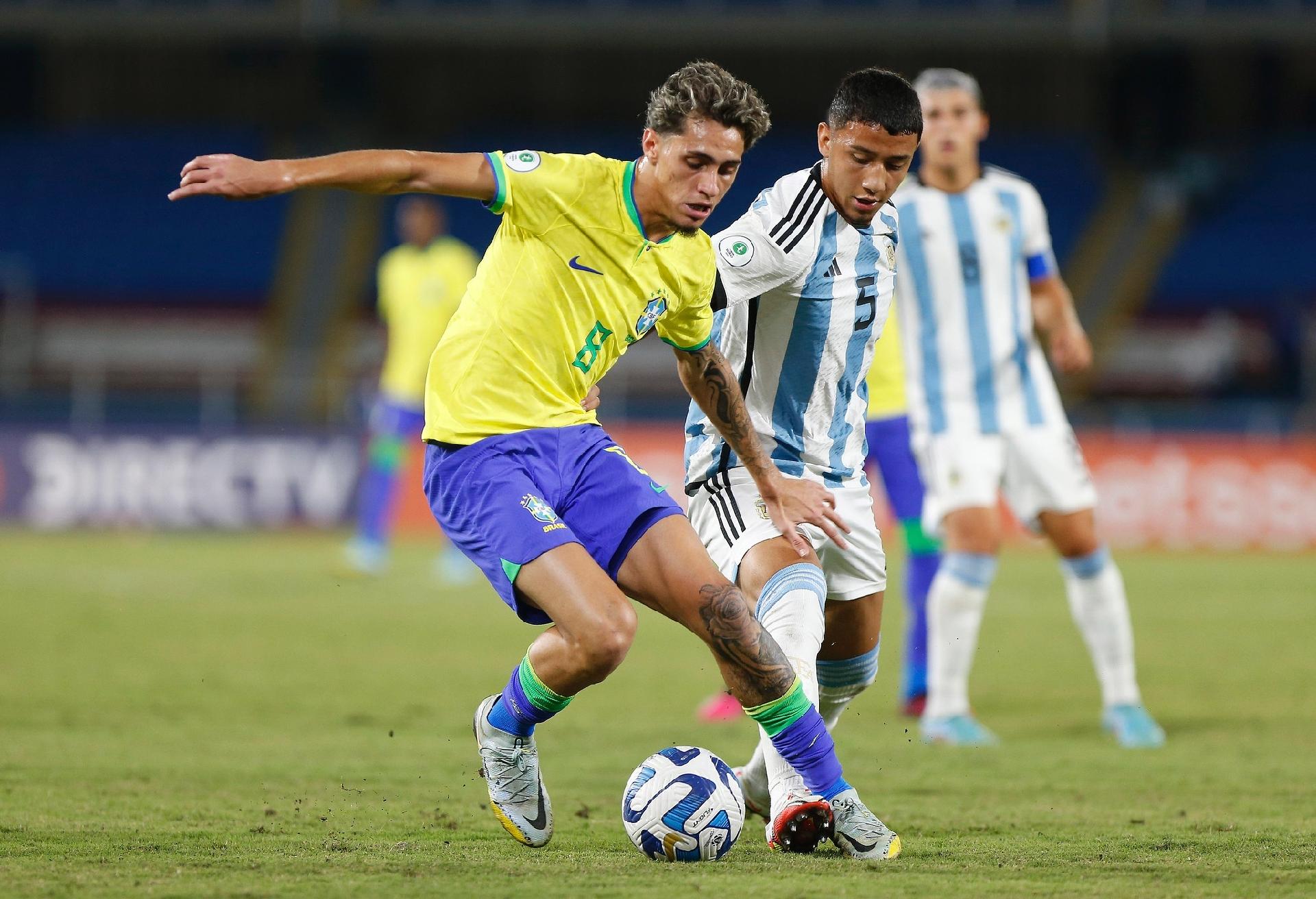 Onde assistir ao vivo o jogo Brasil x Paraguai hoje, terça-feira