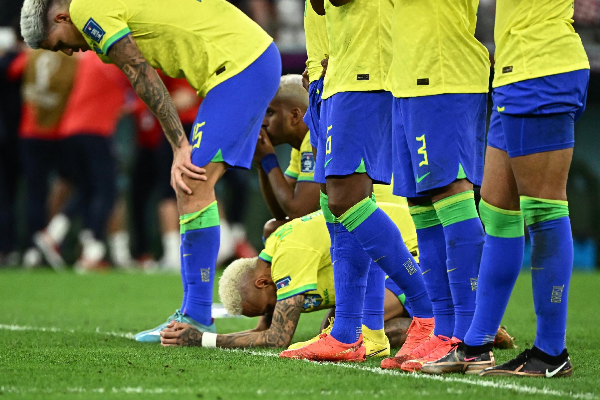 Rizek diz que Brasil teve pior futebol dos eliminados nas 4ªs da Copa