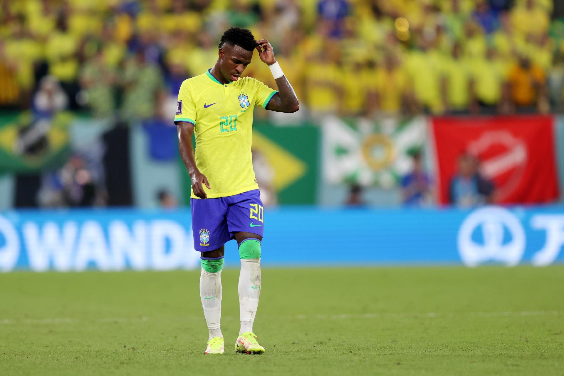 Brasil reclama à FIFA por não ter usado o VAR no jogo contra a
