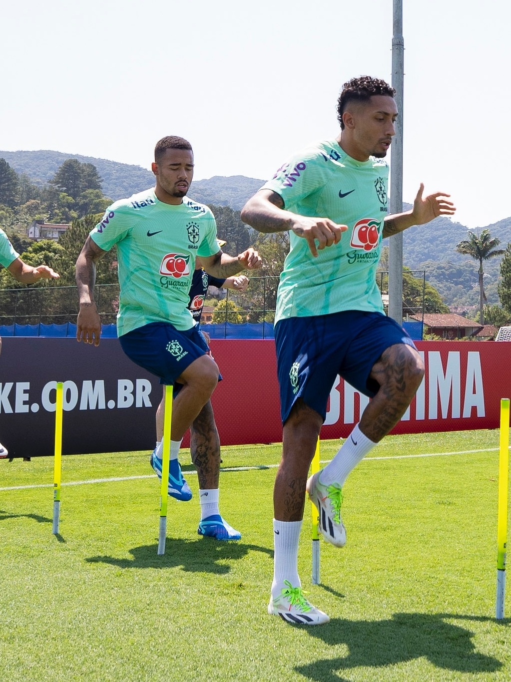 A Seleção Nacional realizou hoje, em solo argelino, um treino de  recuperação apôs o jogo de ontem. Amanhã, sábado, a equipa segue viagem…