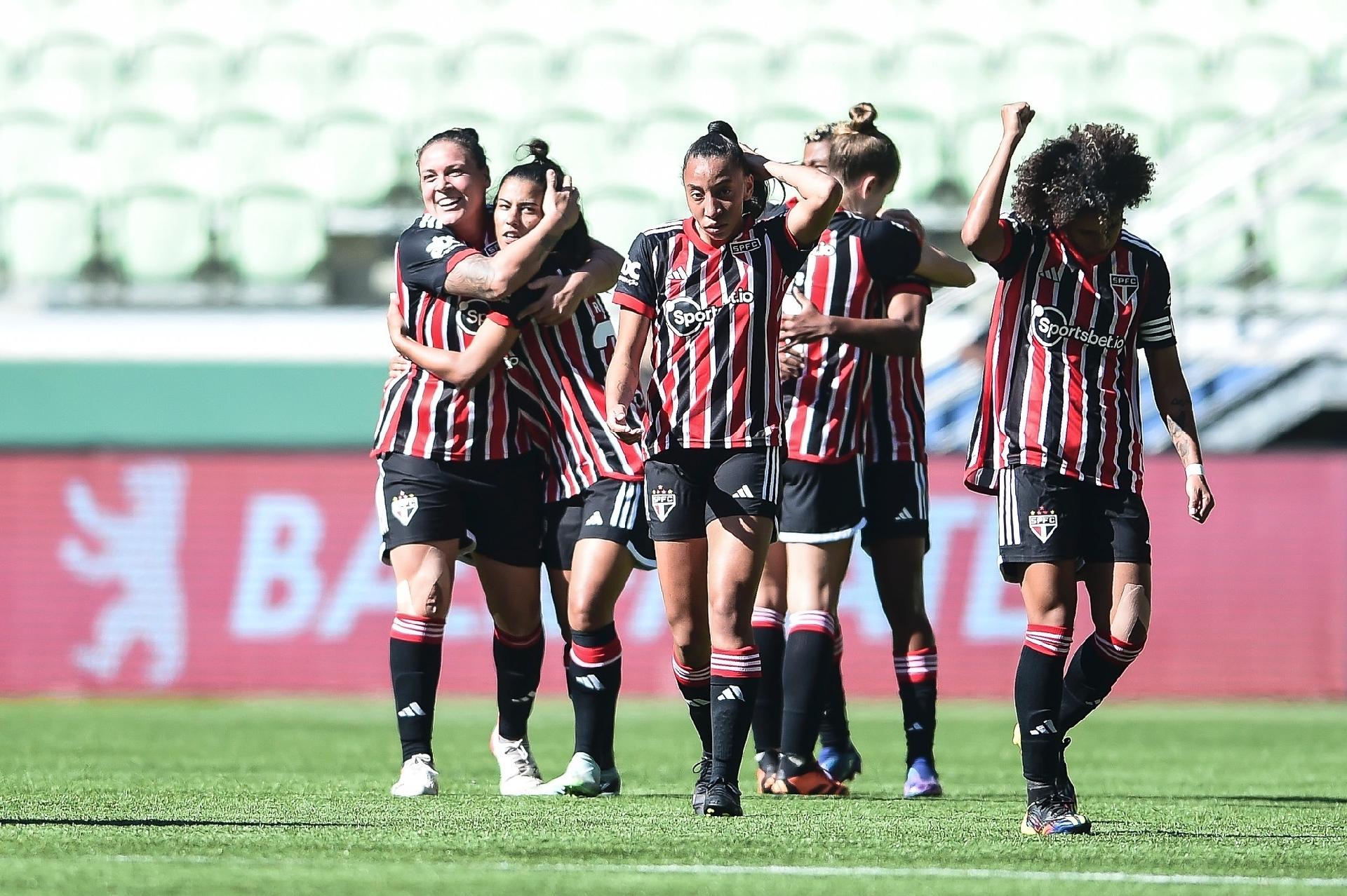 São Paulo vence o Santos e avança à final do Paulista Feminino - SPFC