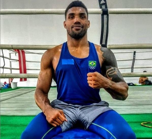 Juan Nogueira perde para russo campeão mundial de boxe e está fora