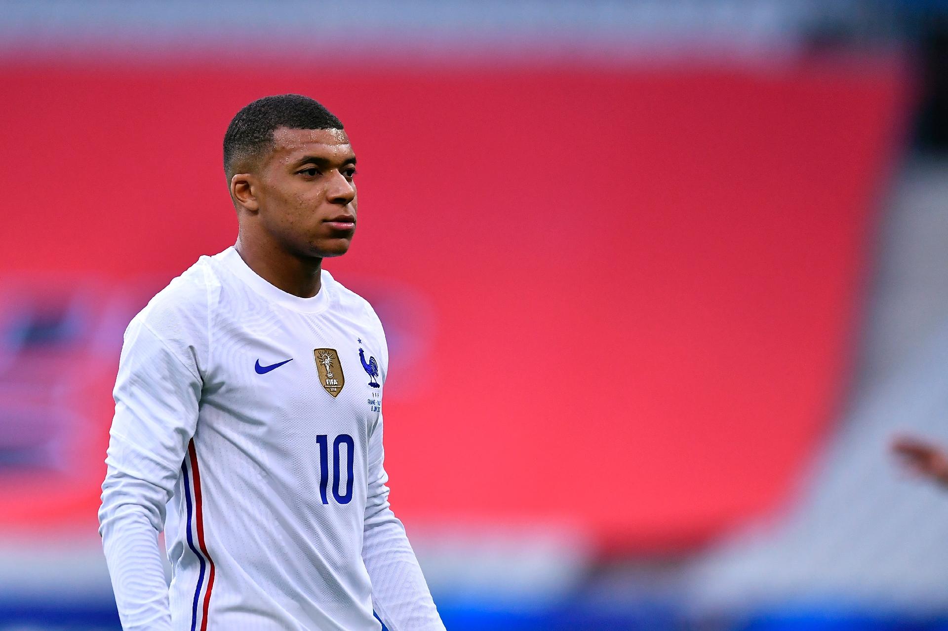 Análise: Mbappé coloca a França nas quartas de final e no topo do