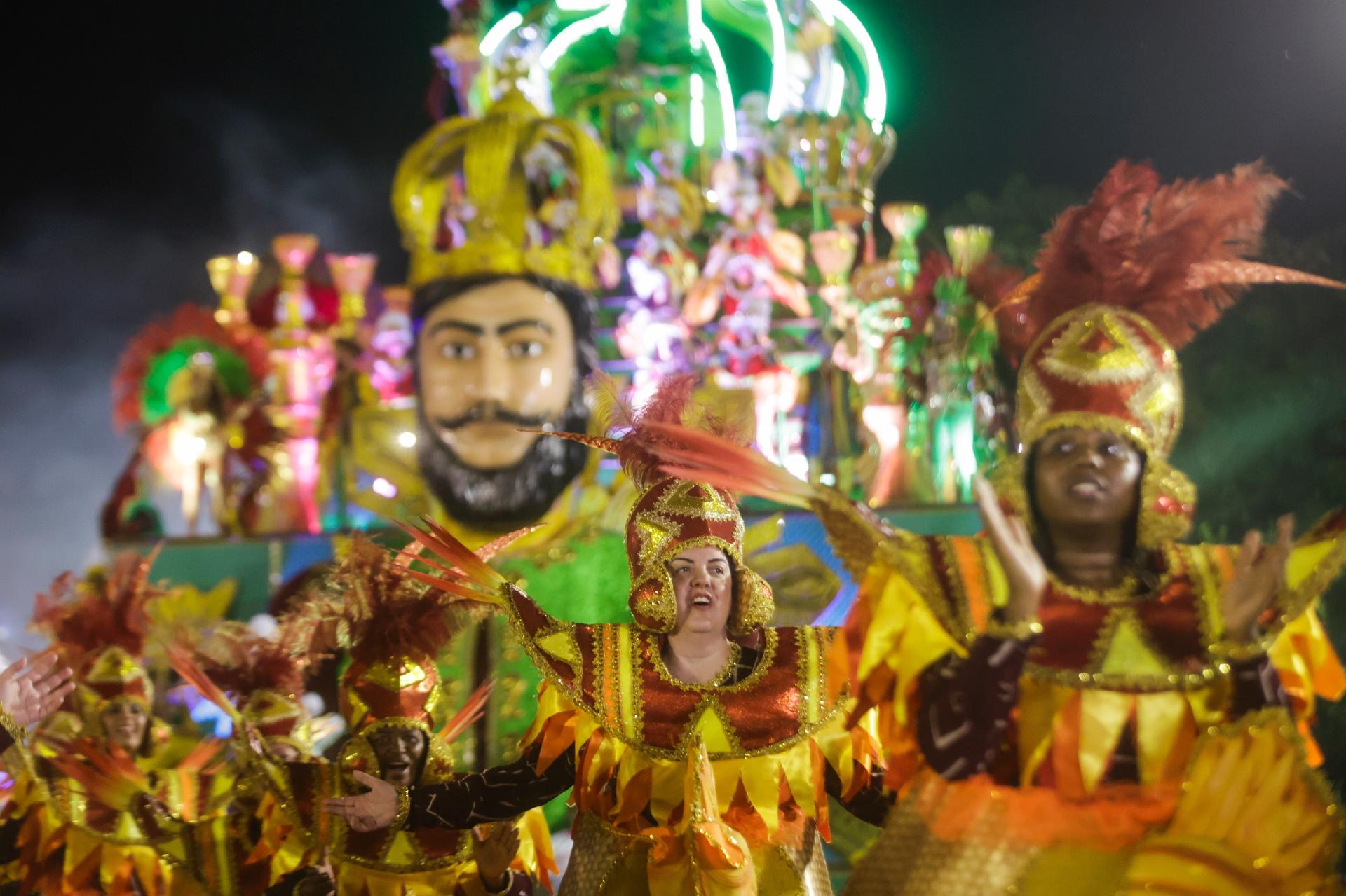 Carnaval 2023 SP Destaque da Barroca é organizadora de festa nudista