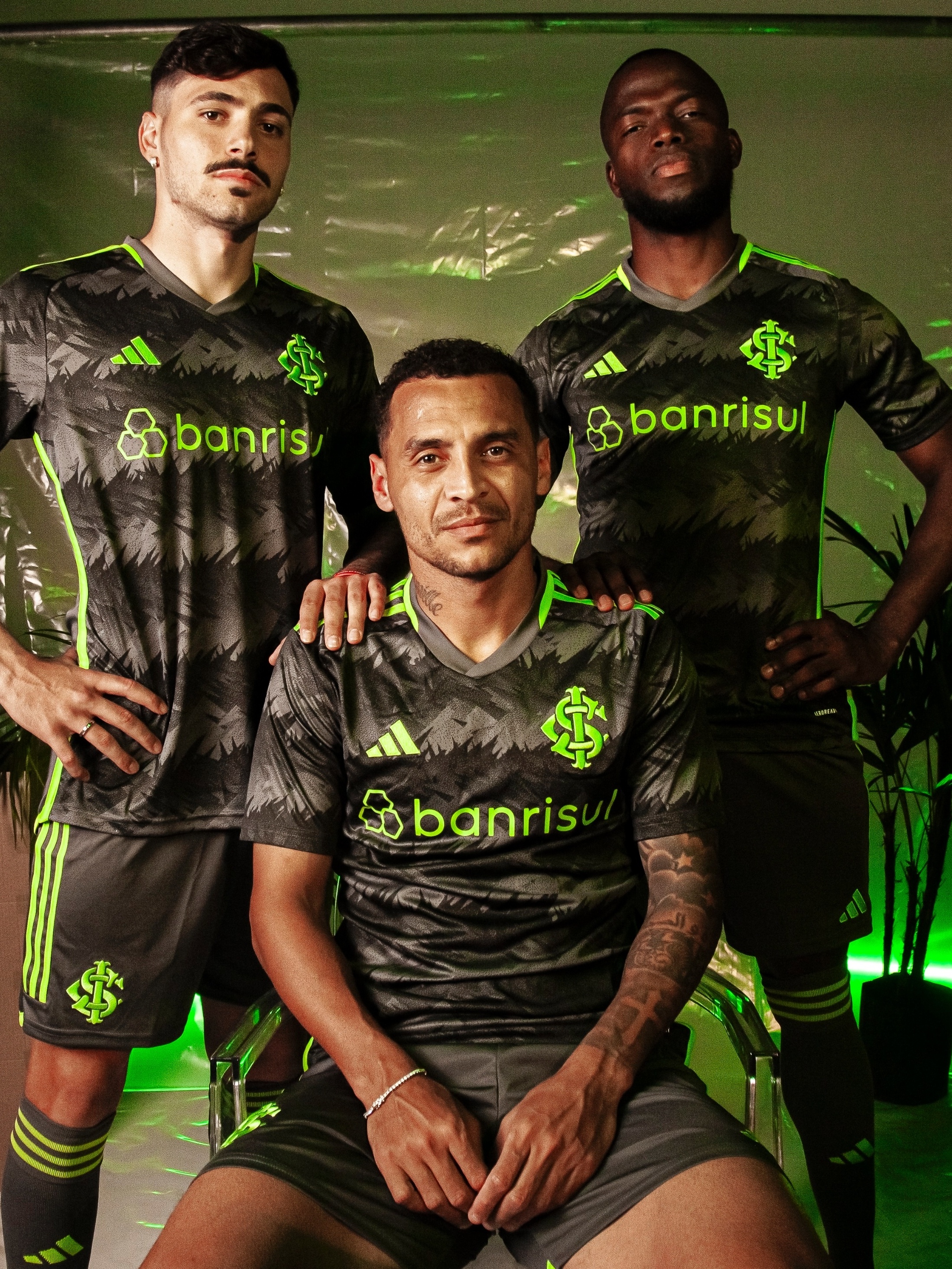 Inter lança terceira camisa na cor cinza com detalhes em verde; veja