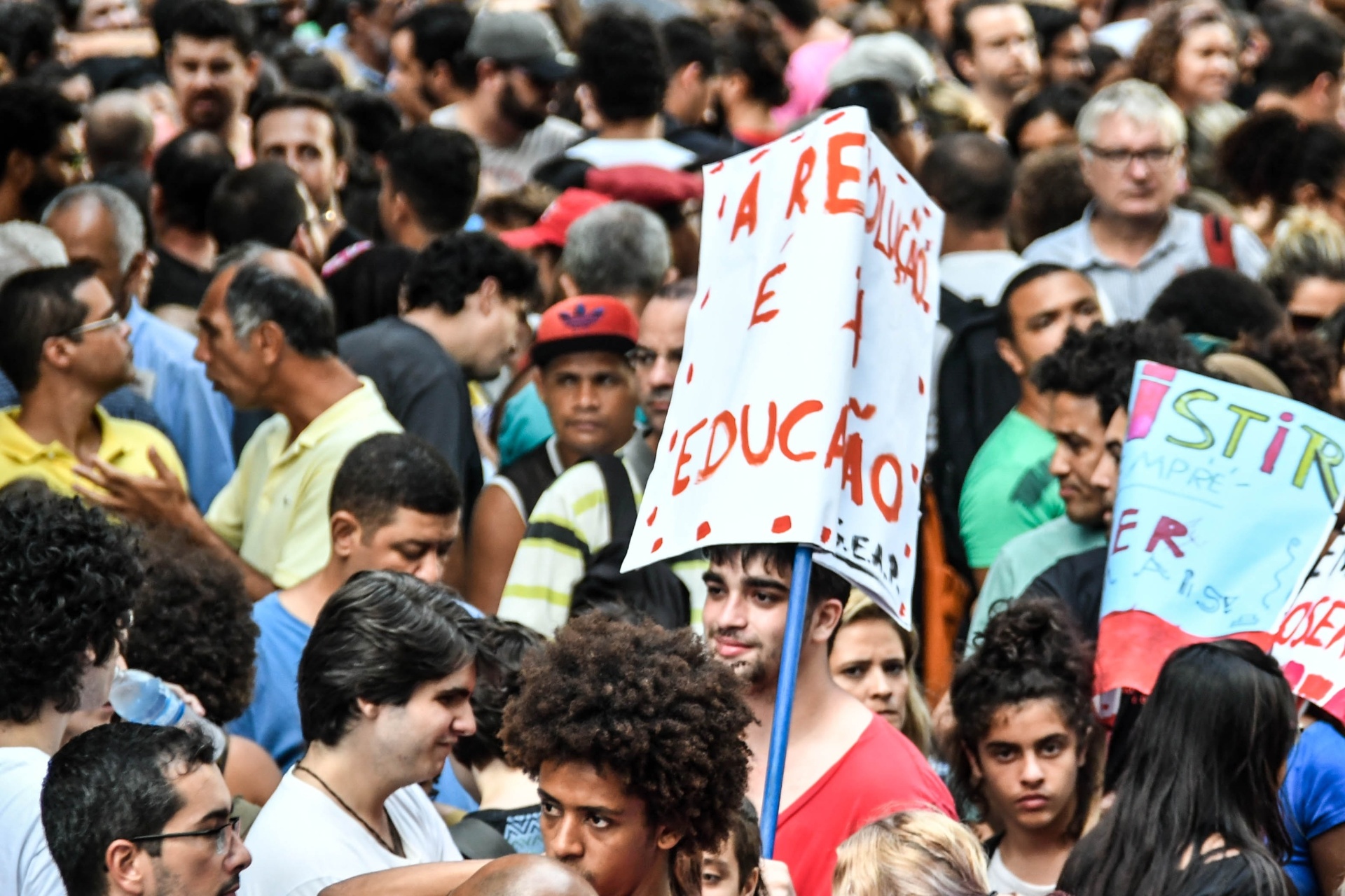 Fotos Movimento estudantil ontem e hoje 21 05 2017 UOL Educação