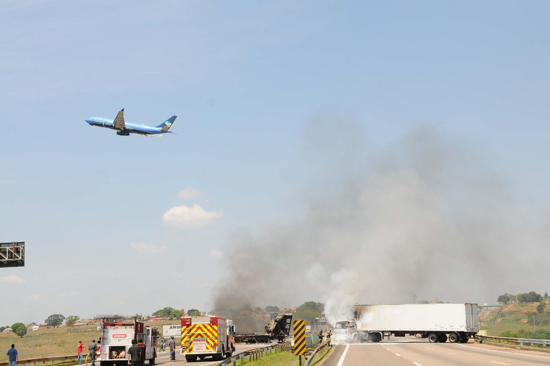 Viracopos Assalto Em Aeroporto Deixa Dois Feridos E Interdita Rodovia