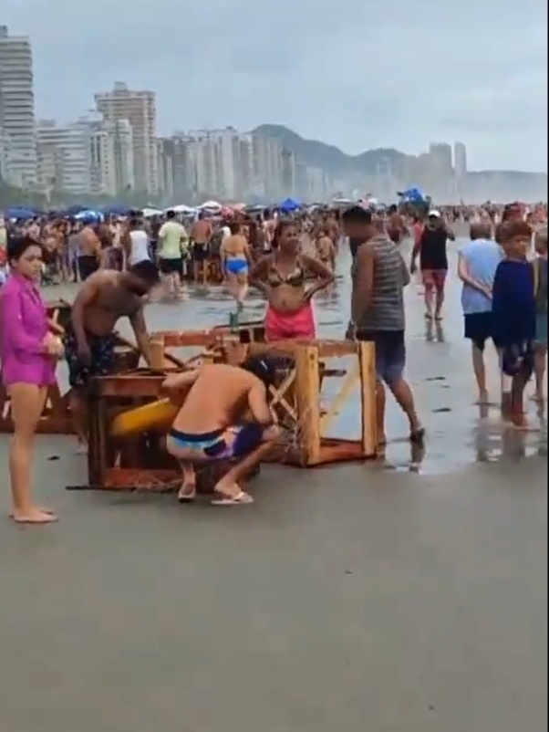 Lojas de roupas femininas em sales praia grande