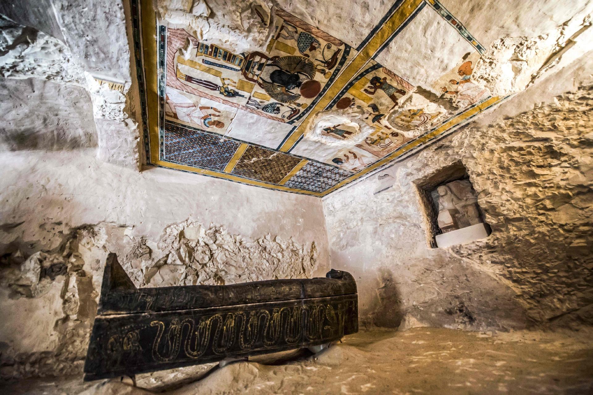 Fotos: Egito mostra sarcófagos descobertos em necrópole - 24/11/2018 ...