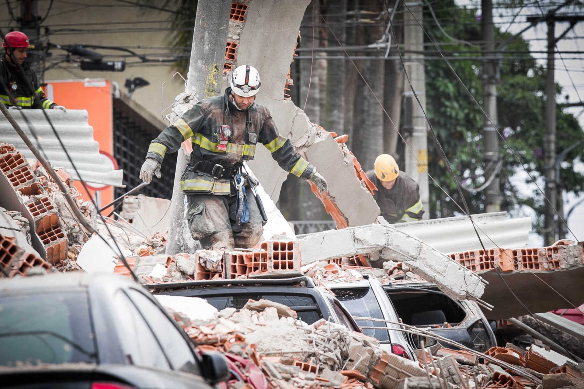 Fotos Pr Dio Em Constru O Desaba E Deixa Mortos Na Zona Leste De Sp