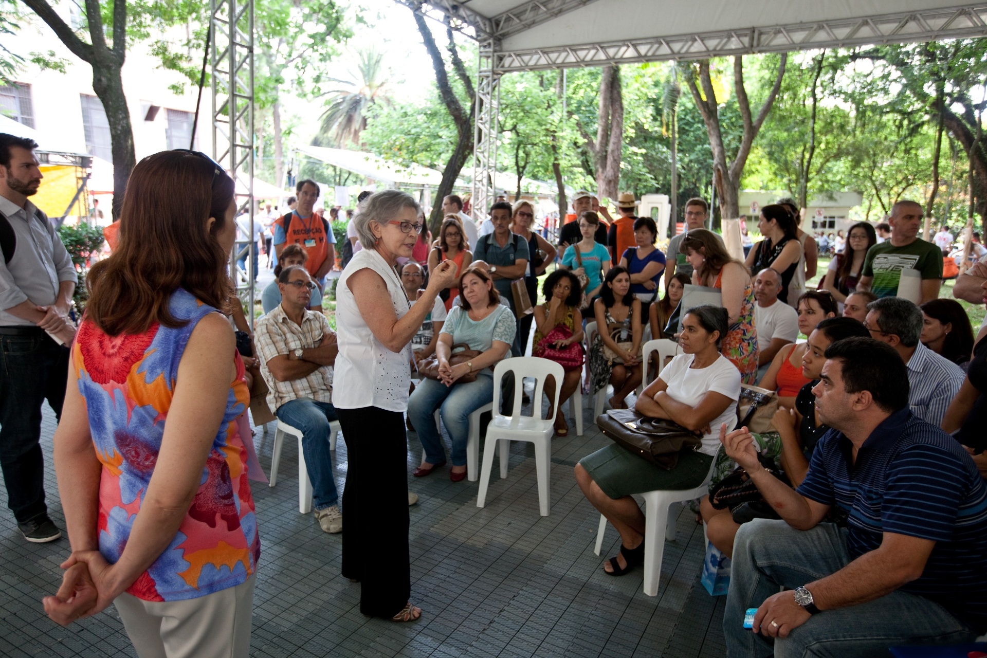 Fotos Aprovados No Vestibular Da Usp Participam Do Trote Confira As