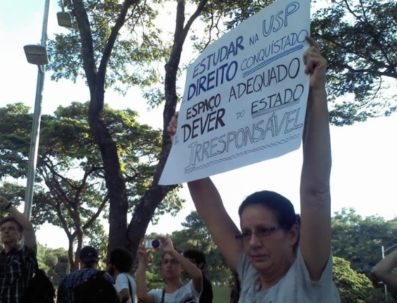 Professores E Alunos Da USP Leste Protestam Por Causa De Terreno