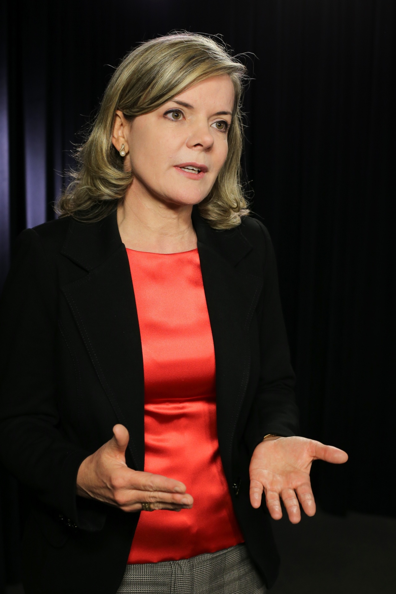 Fotos Gleisi Hoffmann no Poder e Política 17/04/2014 UOL Notícias