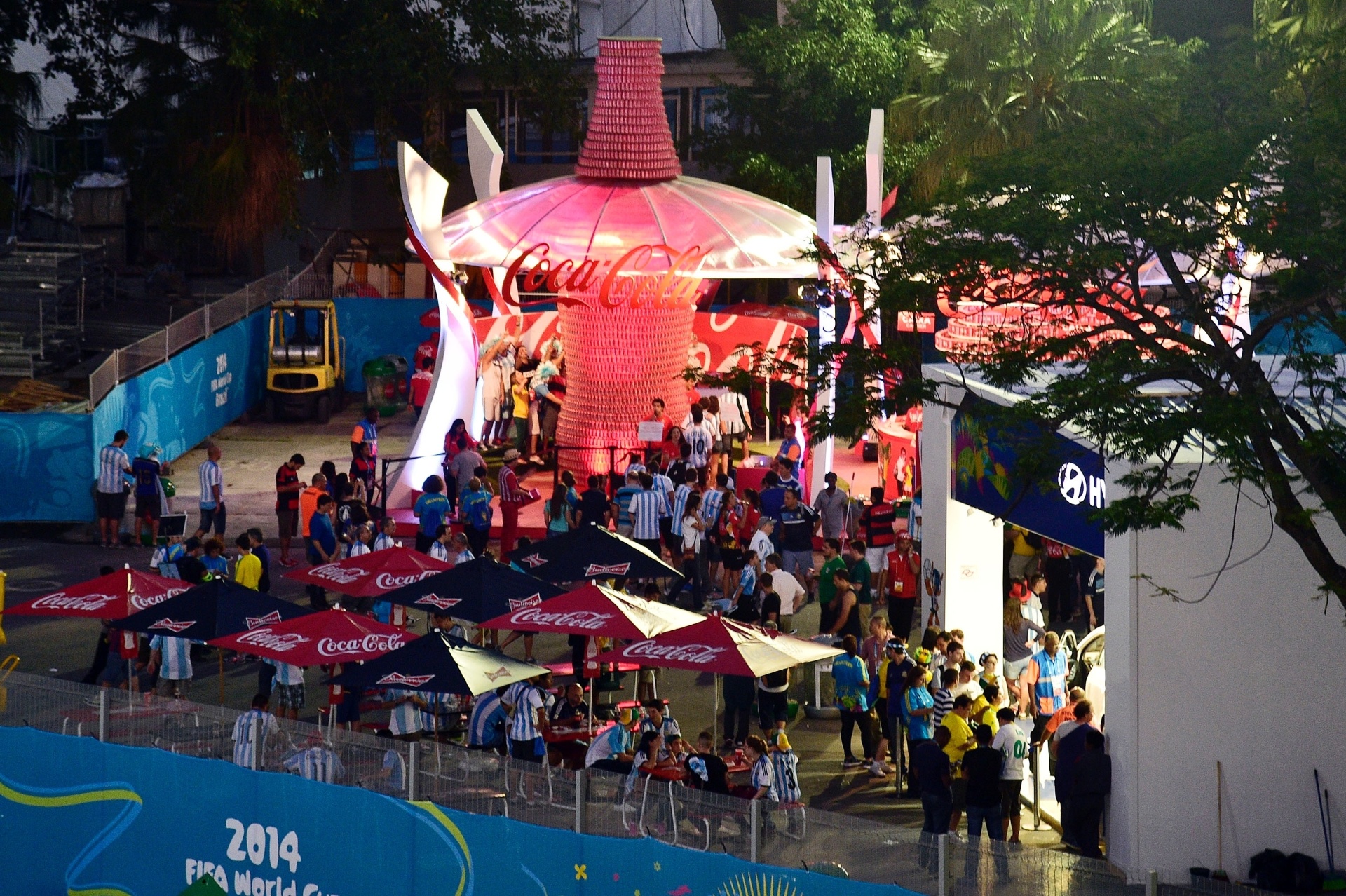 Fotos Ações de marketing dos patrocinadores da Copa do Mundo 11/06