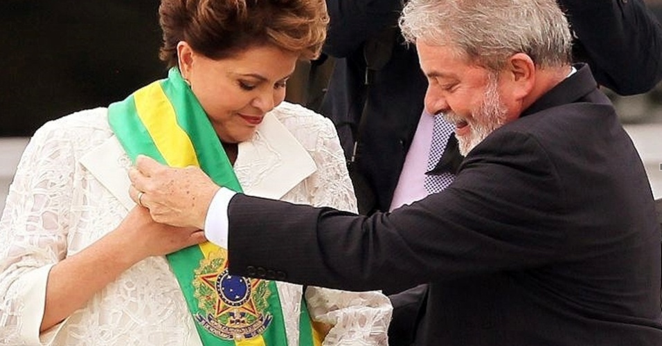 Conheça a trajetória de Dilma Rousseff - Fotos - UOL Eleições 2014