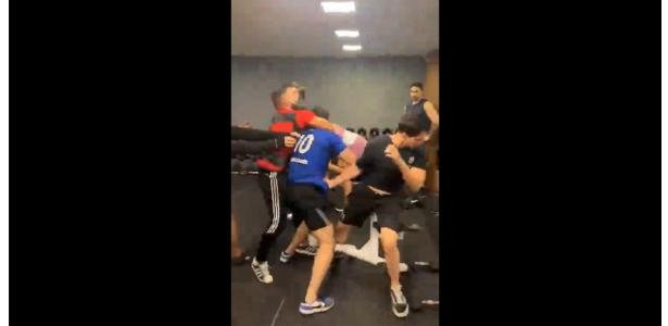 Homens Discutem E Trocam Socos Durante Treino Em Academia Em Mg Veja