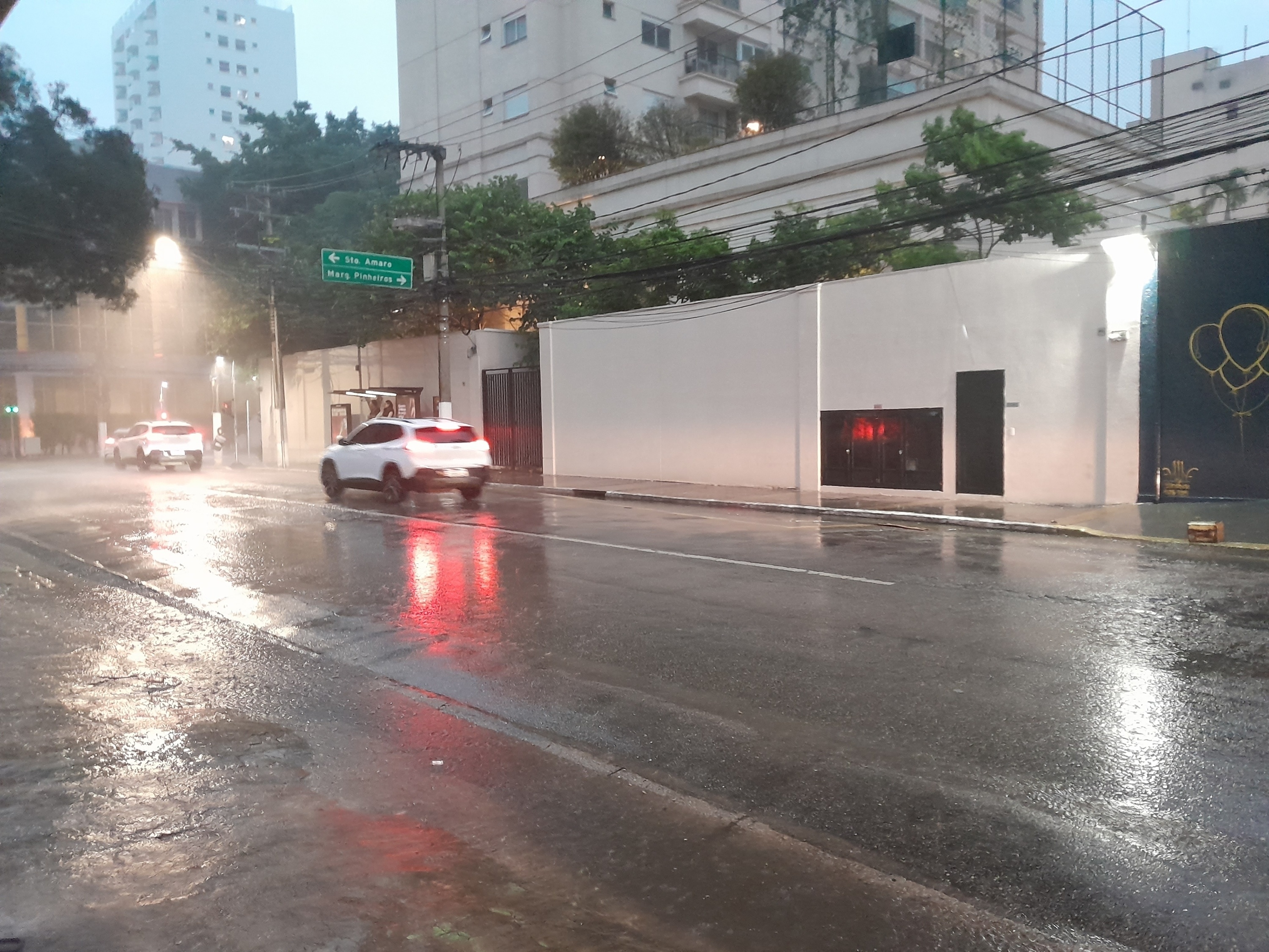 Chuva em SP: Capital deixa estado de atenção para alagamento