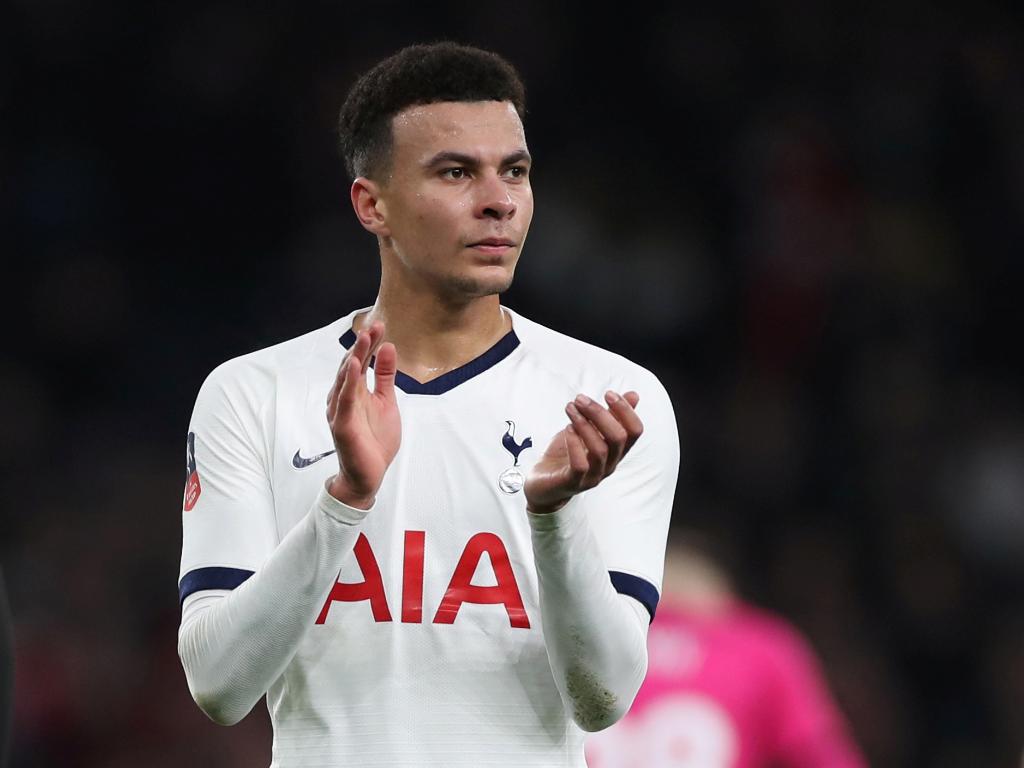 Ex-Tottenham, Dele Alli é substituído no primeiro tempo e vaiado na Turquia, futebol internacional