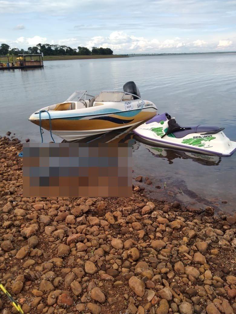 Acidente entre lancha e jet ski deixa dois mortos em MG