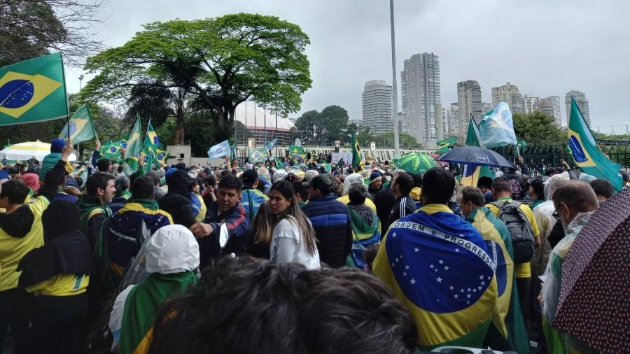 Bloqueios Em Estradas Murcham E Bolsonaristas V O A Quart Is Pedir