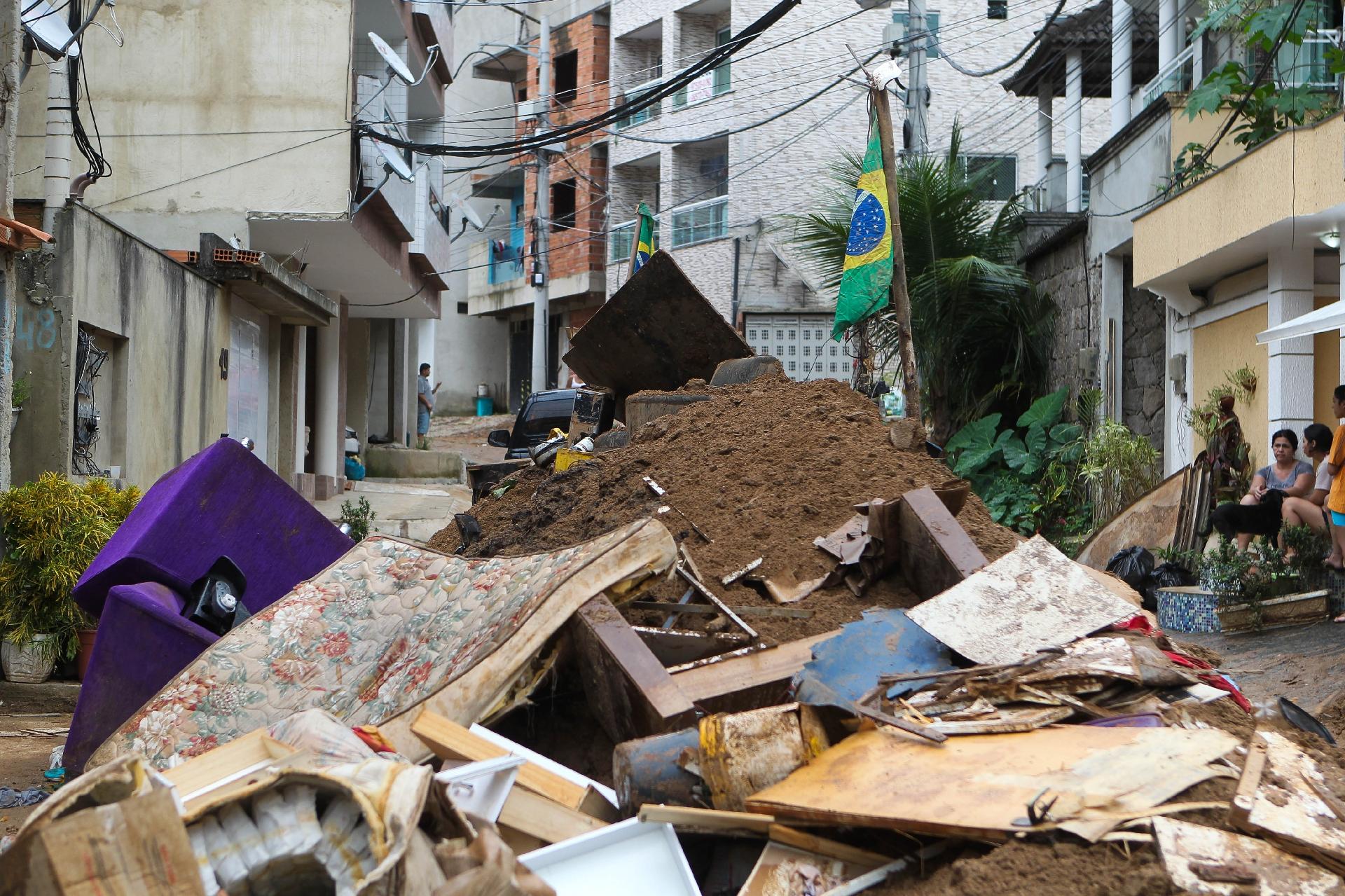 Rio Veja Quem S O Os Mortos No Desabamento Dos Pr Dios Na Muzema