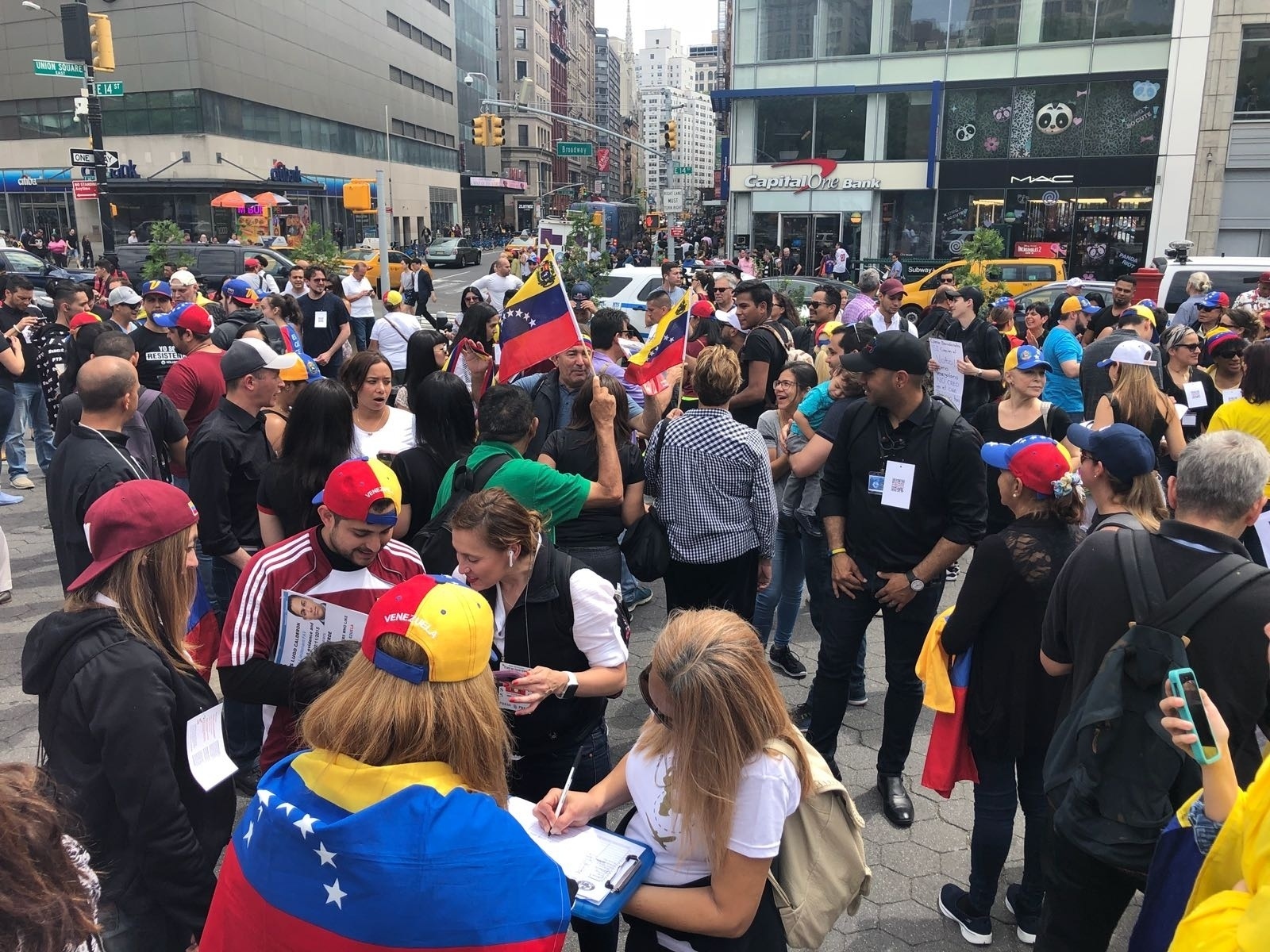 Fotos Eleições venezuelanas de 2018 20/05/2018 UOL Notícias