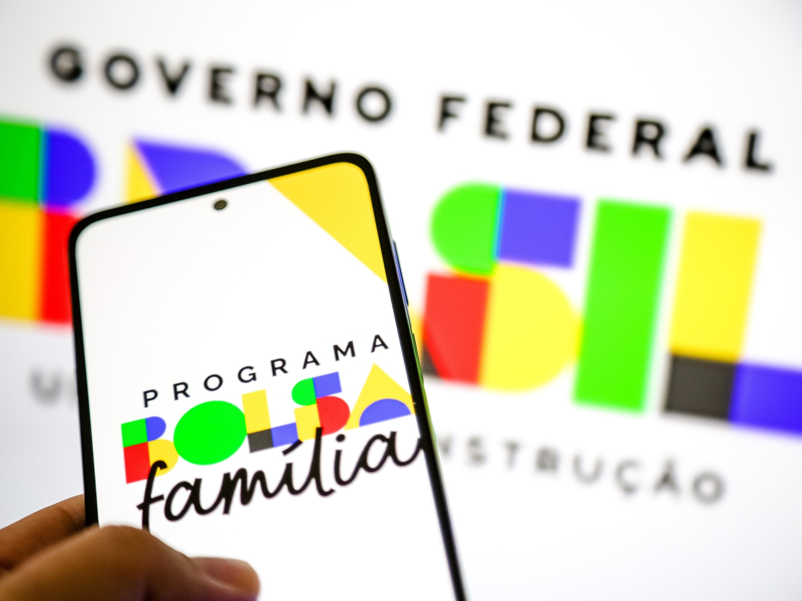 Governo Federal quer transmitir jogo do Brasil na TV aberta