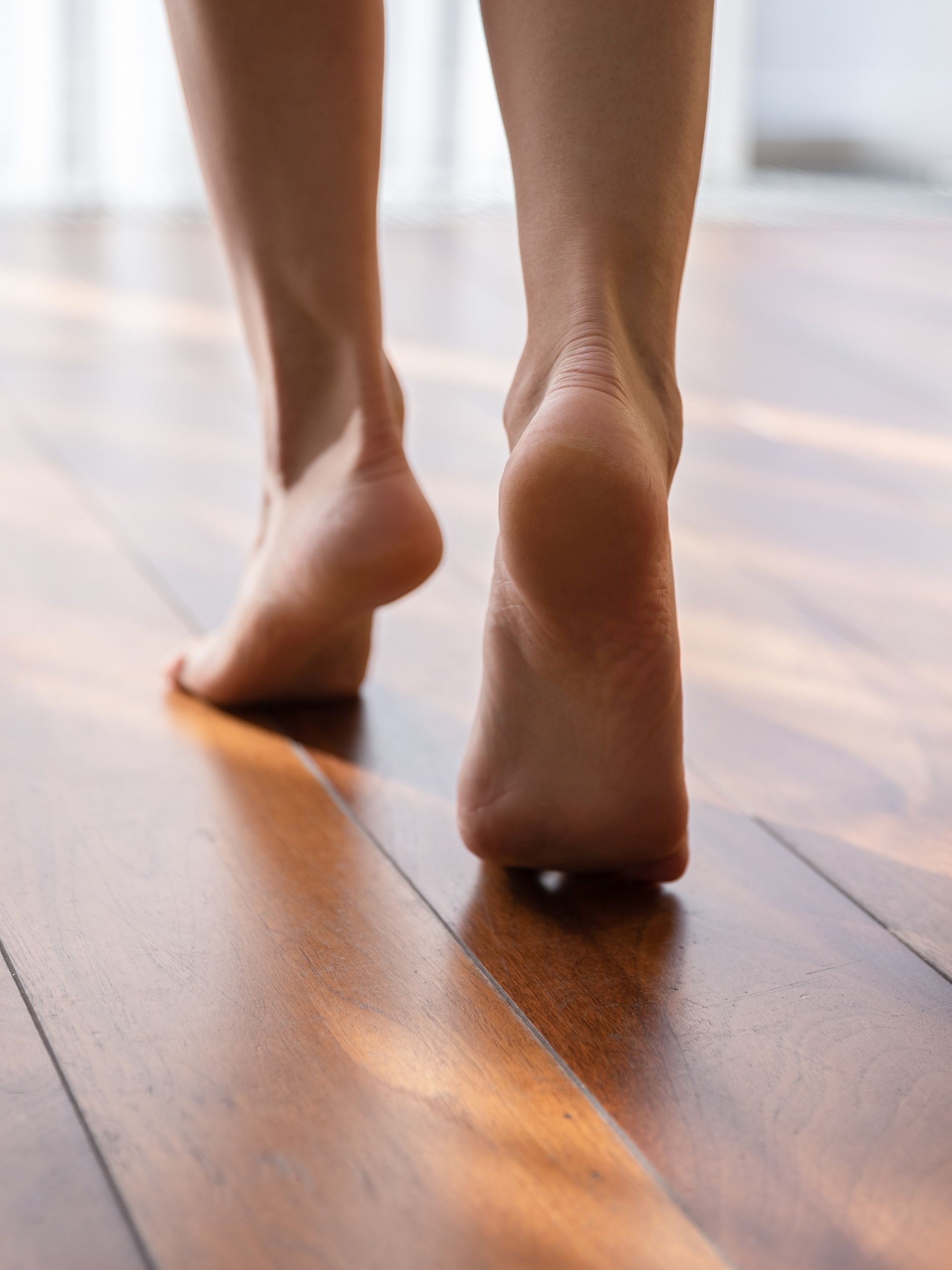 Tesão por chulé: fetiche pelos pés vai além do que você imagina