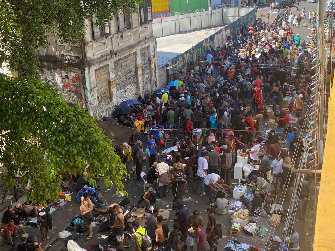 Cracolândia percorre 18 ruas em 17 anos e volta ao mesmo lugar em SP