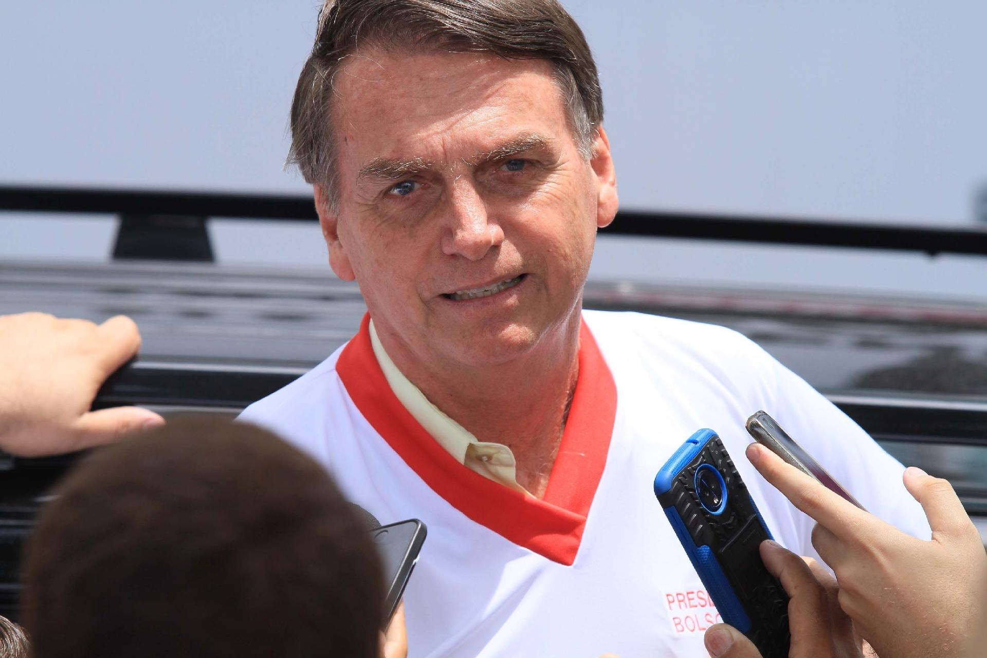 Bolsonaro Pode Anunciar Até Quarta Nomes Para Itamaraty E Meio Ambiente 13112018 Uol Notícias 2472