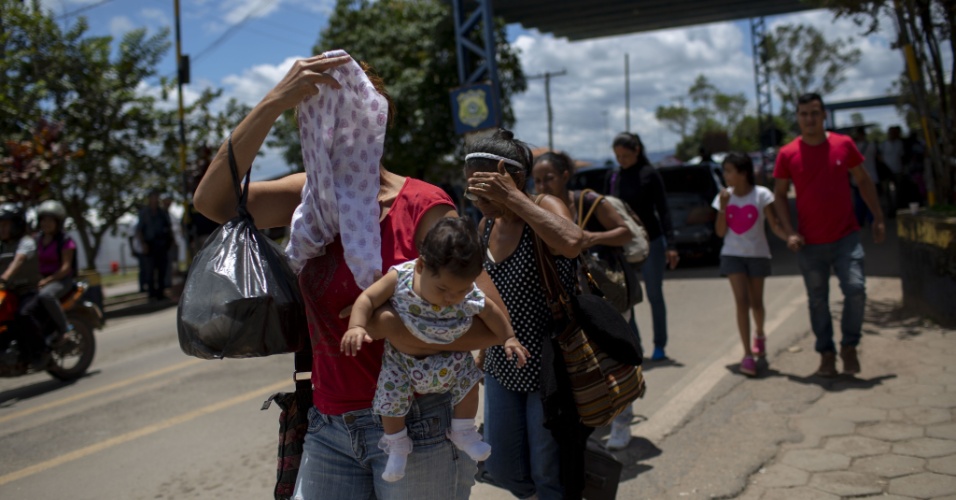 Venezuelanos Em Roraima BOL Fotos BOL Fotos