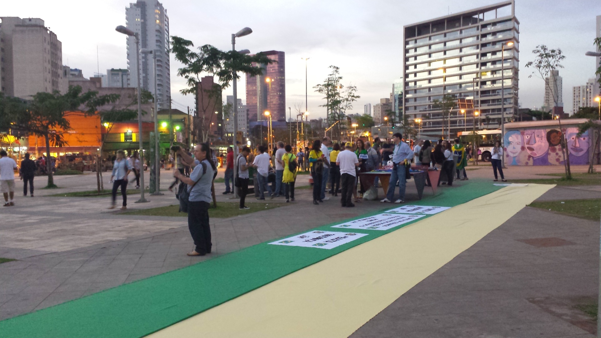 Fotos: Imagens do dia - 14 de julho de 2015 - 14/07/2015 - UOL Notícias