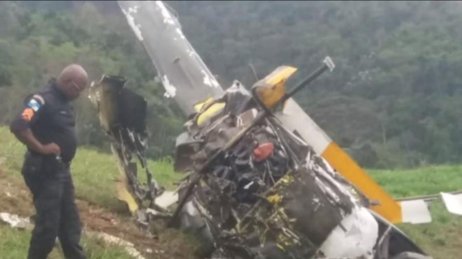 Queda De Helic Ptero Mata Duas Pessoas No Interior Do Rio Not Cias Bol