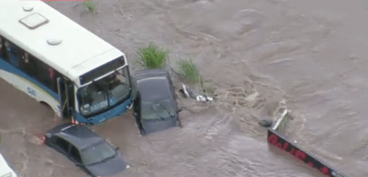 Chuva Alaga Vias Na Grande S O Paulo Duas Pessoas Morreram