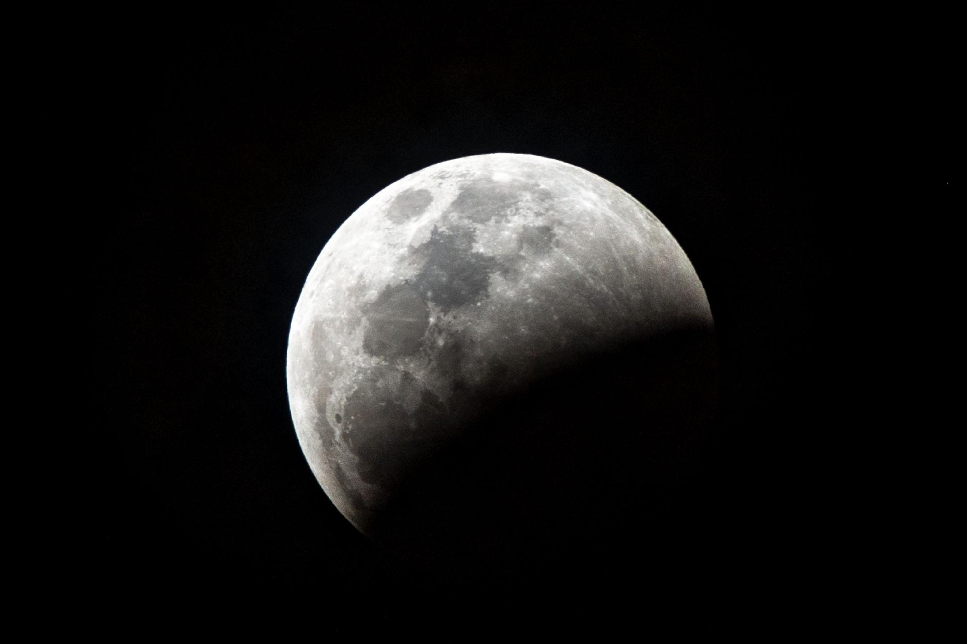 Fotos Eclipse total da Lua 21/01/2019 UOL Notícias