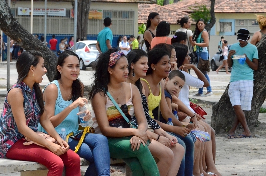 Candidatas Transexuais Reclamam De Preconceito Durante Prova Do Enem No Rj 25102015 Uol 4218