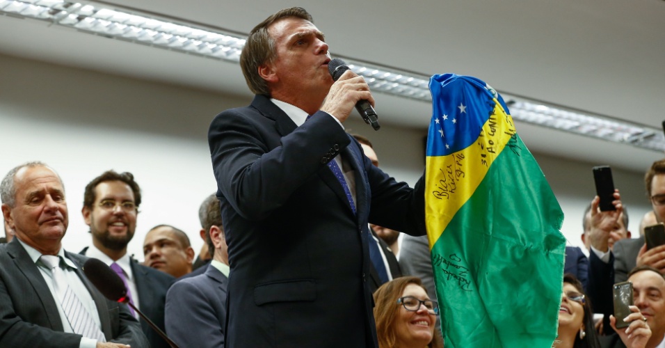 Resultado de imagem para O prÃ©-candidato Ã  PresidÃªncia da RepÃºblica Jair Bolsonaro