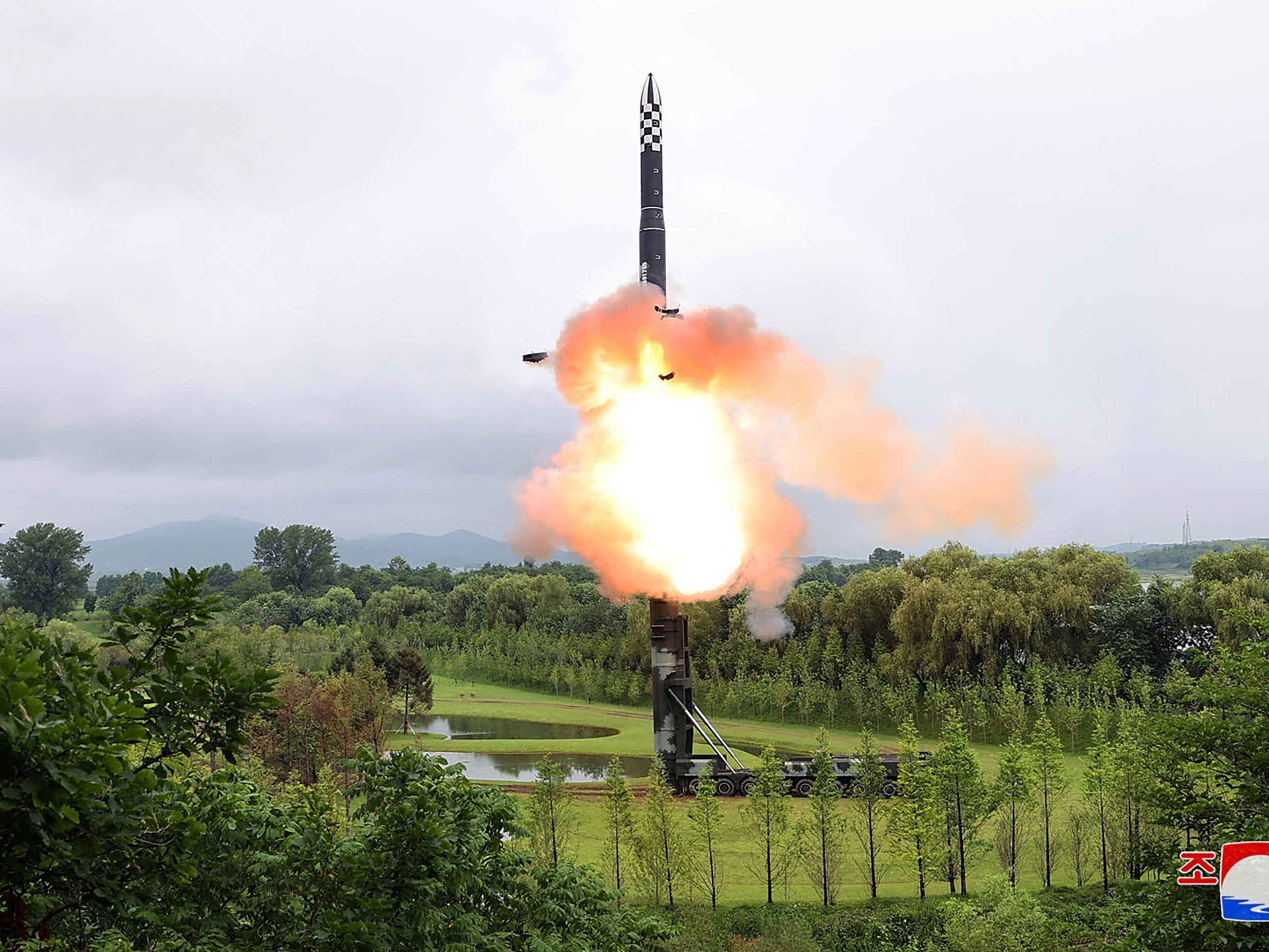 Coreia do Norte faz disparos de artilharia pelo terceiro dia consecutivo -  Renascença