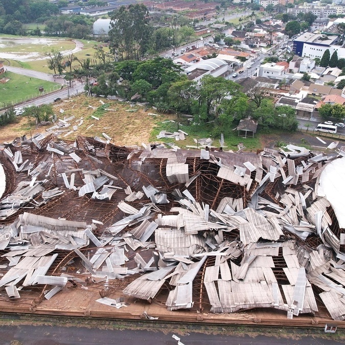 Meio Dia Paraná - Cascavel  Cascavel registra mais dois casos de