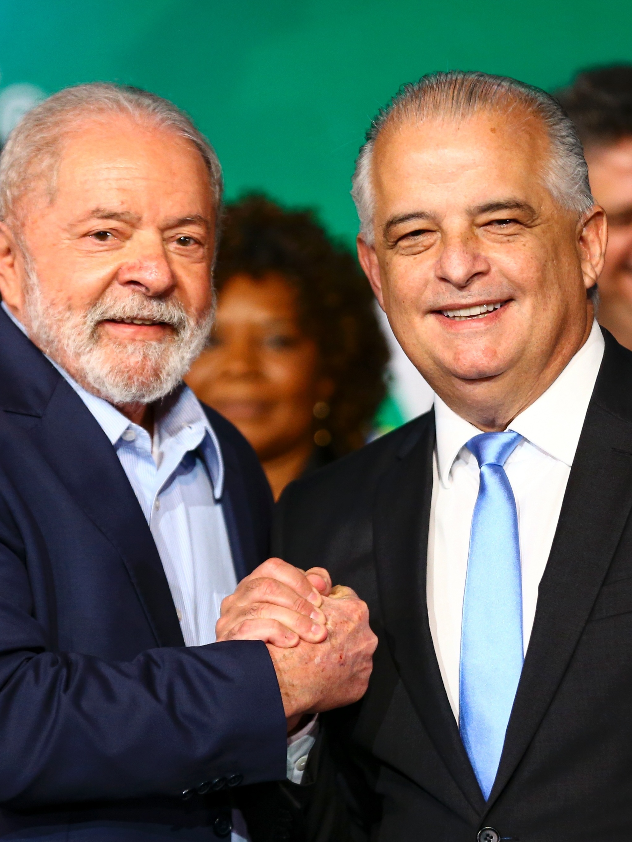 Violência política é inédita, mas Ciro vê Lula fascistoide