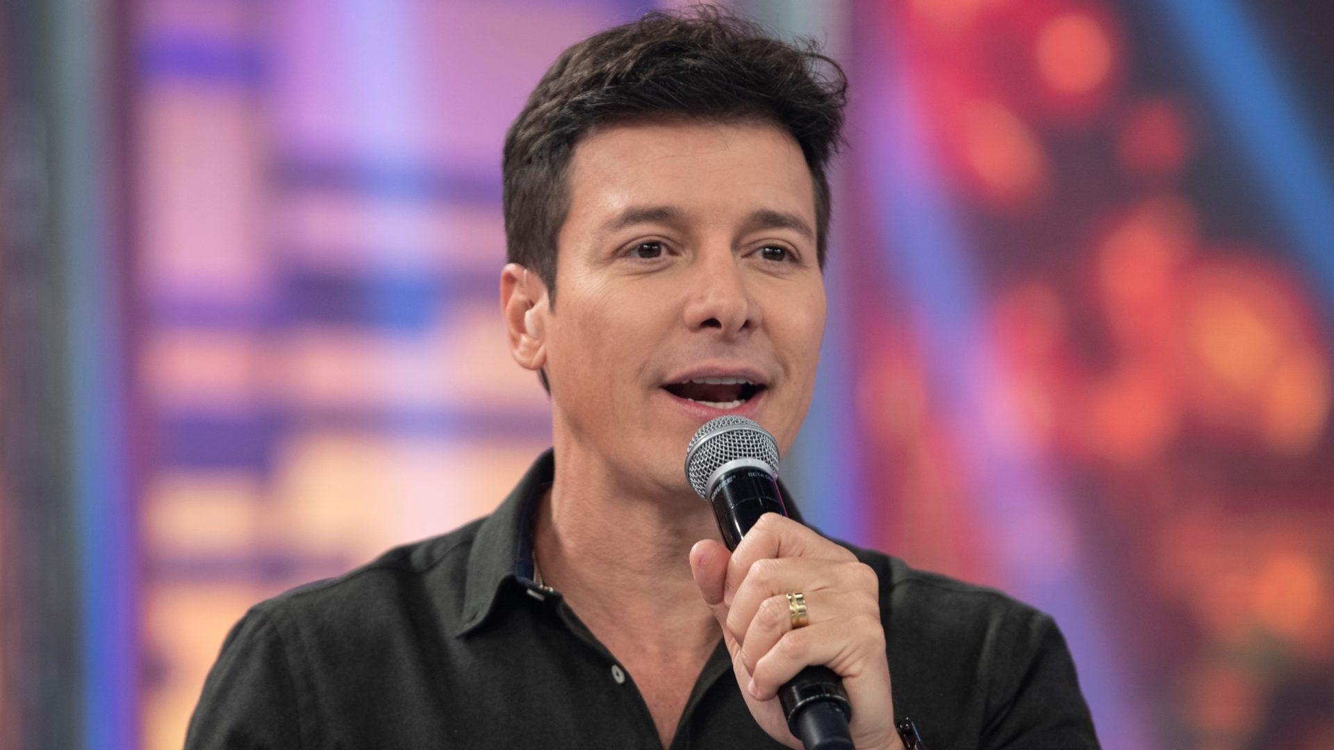 Em busca de melhores resultados, programa de Rodrigo Faro muda direção -  13/05/2020 - UOL TV e Famosos